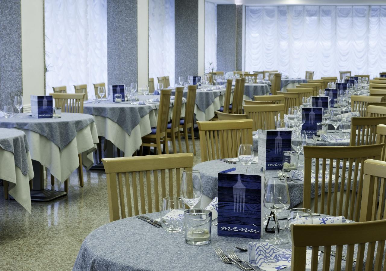 Hotel Poker Риччоне Екстер'єр фото